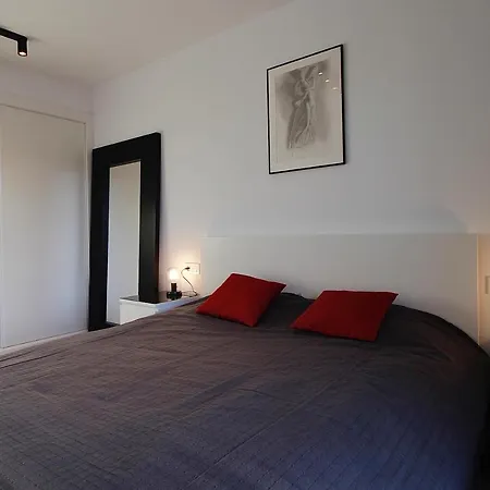 Beautiful Cozy Seaside Aquarelle In