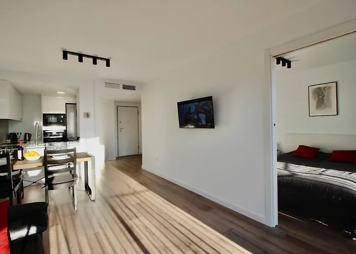 Bonito Aquarelle Con Vista Al Mar Calpe