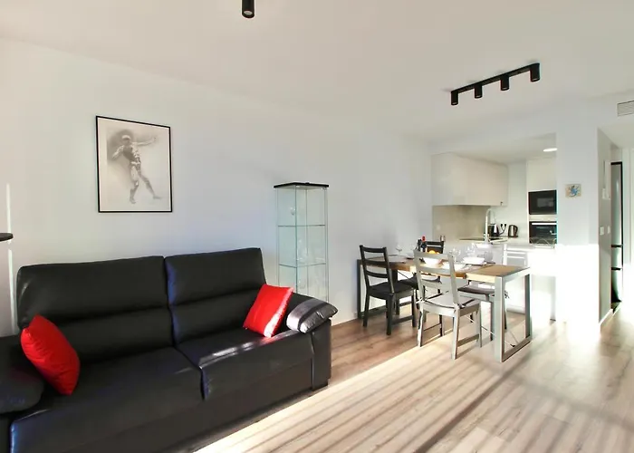 Bonito Aquarelle Con Vista Al Mar דירה